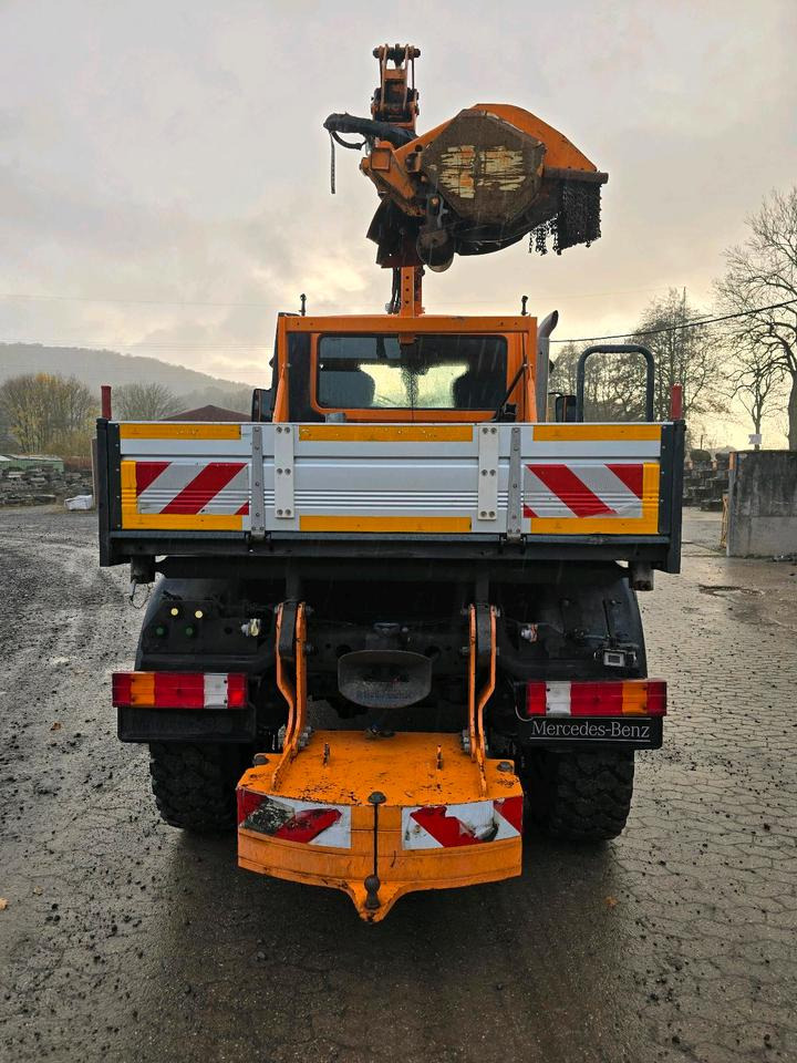 Unimog U400 2011 Bluetec 5 Mercedes-Benz 405 423 427 300 U 500 Mulag MKM Mähausleger Böschungsmäher Böschungsmulcher FME Dücker - Kommunaal-/ Erisõiduk: pilt 4 Unimog U400 2011 Bluetec 5 Mercedes-Benz 405 423 427 300 U 500 Mulag MKM Mähausleger Böschungsmäher Böschungsmulcher FME Dücker - Kommunaal-/ Erisõiduk: pilt 4