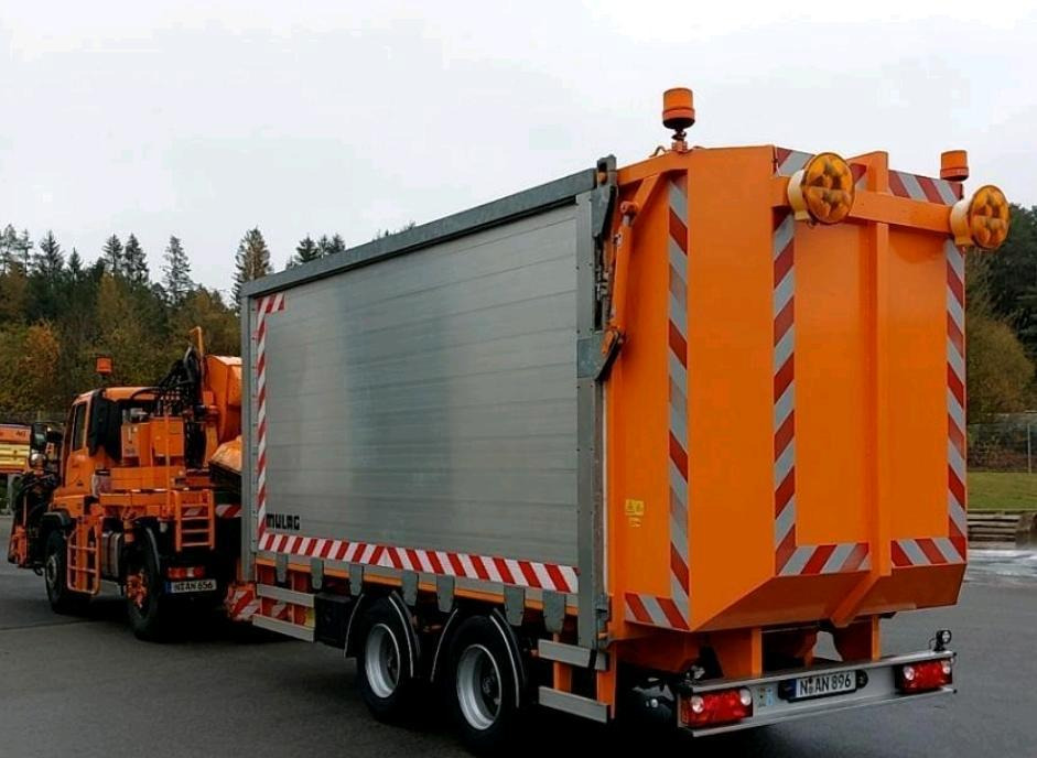 Unimog U527 mit Mulag Saugmähkombination SB 600 MFK 600 Abschiebewagen Mercedes-Benz Böschungsmäher Böschungsmulcher Hangmäher 530 U 527 535 430 405 427 Abschieber Mähanhänger Dücker - Kommunaal-/ Erisõiduk: pilt 5 Unimog U527 mit Mulag Saugmähkombination SB 600 MFK 600 Abschiebewagen Mercedes-Benz Böschungsmäher Böschungsmulcher Hangmäher 530 U 527 535 430 405 427 Abschieber Mähanhänger Dücker - Kommunaal-/ Erisõiduk: pilt 5