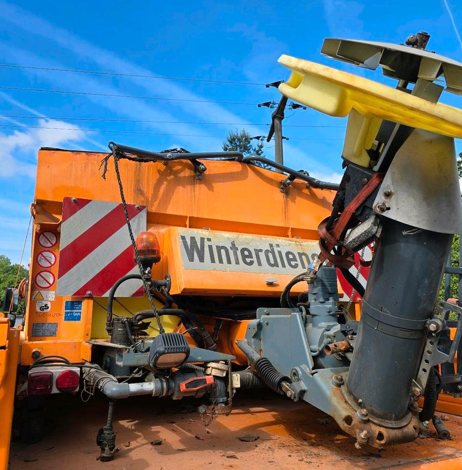 Küpper-Weisser IMS F25040HFS IMSSF 4m3 Salzstreuer für Unimog 405 U 500 527 530 535 Streuautomat Streusilo Mercedes-Benz UGE UGN - Liiva-/ Soolajaotur: pilt 3 Küpper-Weisser IMS F25040HFS IMSSF 4m3 Salzstreuer für Unimog 405 U 500 527 530 535 Streuautomat Streusilo Mercedes-Benz UGE UGN - Liiva-/ Soolajaotur: pilt 3