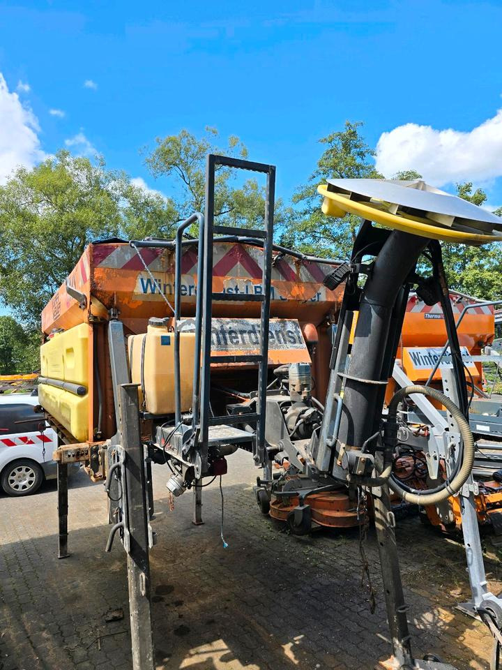 Küpper-Weisser IMSSM 5m3 Salzstreuer IMS Diese-Motor Salzsilo Winterdienst Schneepflug LKW Schmidt Stratos - Liiva-/ Soolajaotur: pilt 3 Küpper-Weisser IMSSM 5m3 Salzstreuer IMS Diese-Motor Salzsilo Winterdienst Schneepflug LKW Schmidt Stratos - Liiva-/ Soolajaotur: pilt 3