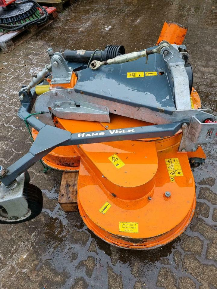 Mauser Mähwerk Mähdeck 150cm Aebi Kubota Iseki Ladog Hansa - Hooldusniiduk: pilt 3 Mauser Mähwerk Mähdeck 150cm Aebi Kubota Iseki Ladog Hansa - Hooldusniiduk: pilt 3