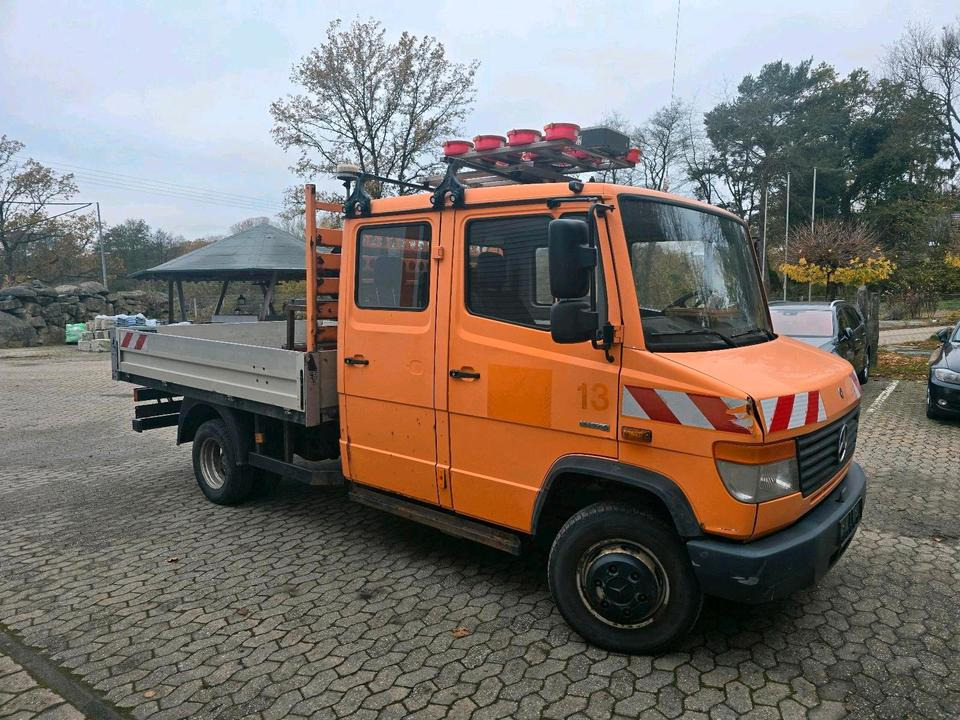 Mercedes-Benz Vario 613D Bluetec 5 Pritsche Doka LKW - Madelauto, Meeskonnaauto: pilt 1 Mercedes-Benz Vario 613D Bluetec 5 Pritsche Doka LKW - Madelauto, Meeskonnaauto: pilt 1