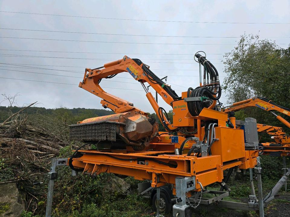 Mulag MHU 800 2020 Mähausleger Böschungsmäher Böschungsmulcher für Unimog 405 U 300 400 500 318 423 427 430 527 535 530 Mercedes-Benz - Poomniiduk: pilt 3 Mulag MHU 800 2020 Mähausleger Böschungsmäher Böschungsmulcher für Unimog 405 U 300 400 500 318 423 427 430 527 535 530 Mercedes-Benz - Poomniiduk: pilt 3