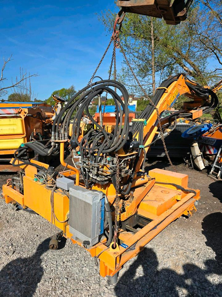 Mulag MHU 800 Mähausleger Böschungsmäher Böschungsmulcher für Unimog 405 U 300 400 500 318 423 427 430 527 535 530 Mercedes-Benz - Poomniiduk: pilt 3 Mulag MHU 800 Mähausleger Böschungsmäher Böschungsmulcher für Unimog 405 U 300 400 500 318 423 427 430 527 535 530 Mercedes-Benz - Poomniiduk: pilt 3