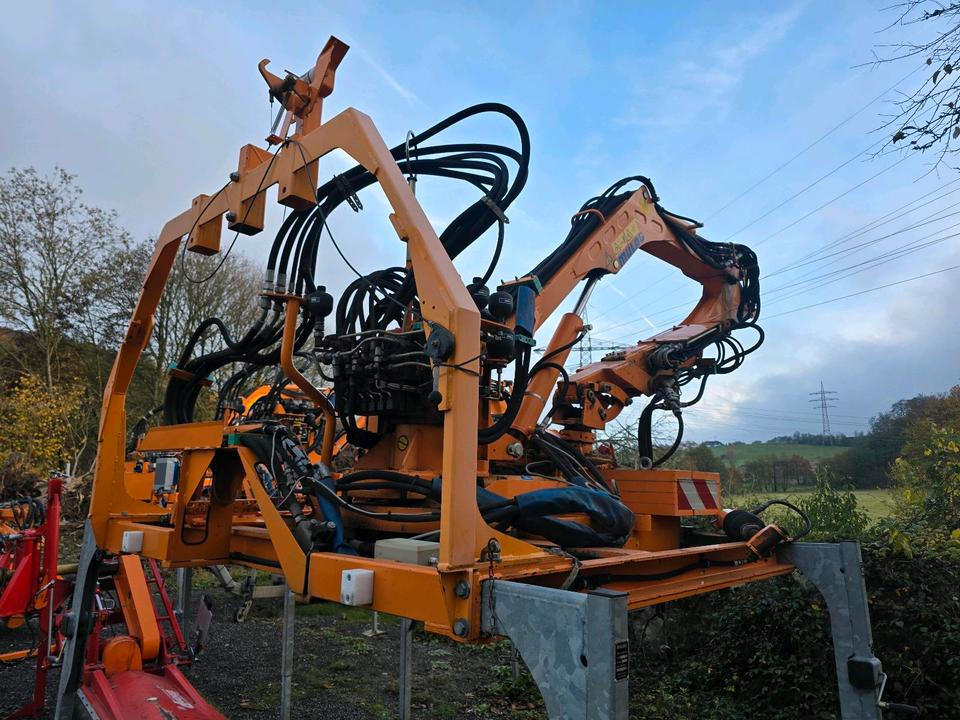 Mulag MHU 800 Mähausleger Teleskop Böschungsmäher Böschungsmulcher für Unimog 405 U 300 400 500 318 423 427 430 527 535 530 Mercedes-Benz - Poomniiduk: pilt 1 Mulag MHU 800 Mähausleger Teleskop Böschungsmäher Böschungsmulcher für Unimog 405 U 300 400 500 318 423 427 430 527 535 530 Mercedes-Benz - Poomniiduk: pilt 1