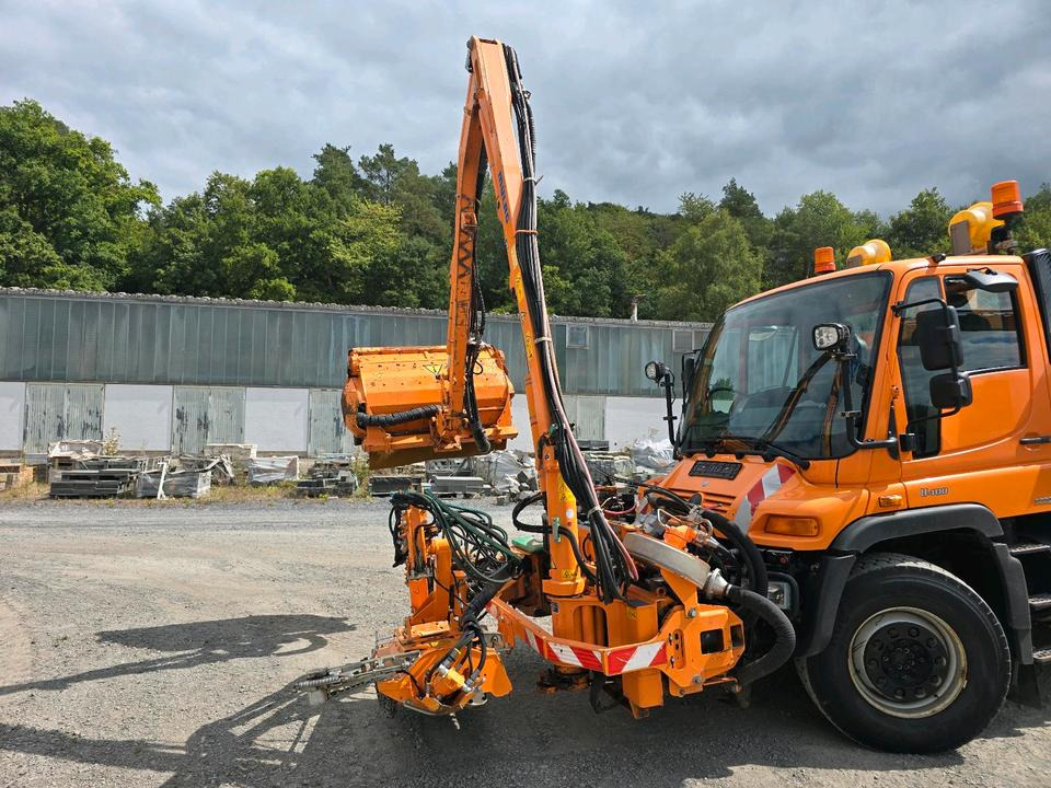 Mulag MKM 700 Mähausleger 2015 Böschungsmäher Böschungsmulcher Tandemmäher Für Unimog UGE UGN 405 427 424 U400 300 500 - Poomniiduk: pilt 4 Mulag MKM 700 Mähausleger 2015 Böschungsmäher Böschungsmulcher Tandemmäher Für Unimog UGE UGN 405 427 424 U400 300 500 - Poomniiduk: pilt 4