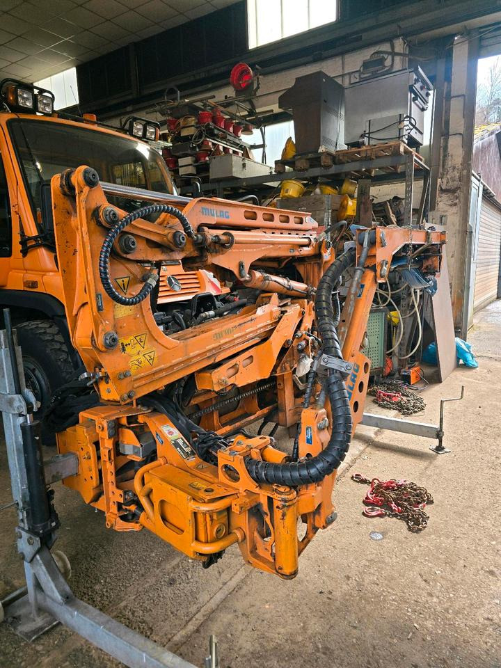 Mulag MKV 800 Mähausleger mit Randstreifenmäher MRV 350 Böschungsmäher Böschungsmulcher Hangmäher MKM700 FME 600 - Poomniiduk: pilt 2 Mulag MKV 800 Mähausleger mit Randstreifenmäher MRV 350 Böschungsmäher Böschungsmulcher Hangmäher MKM700 FME 600 - Poomniiduk: pilt 2