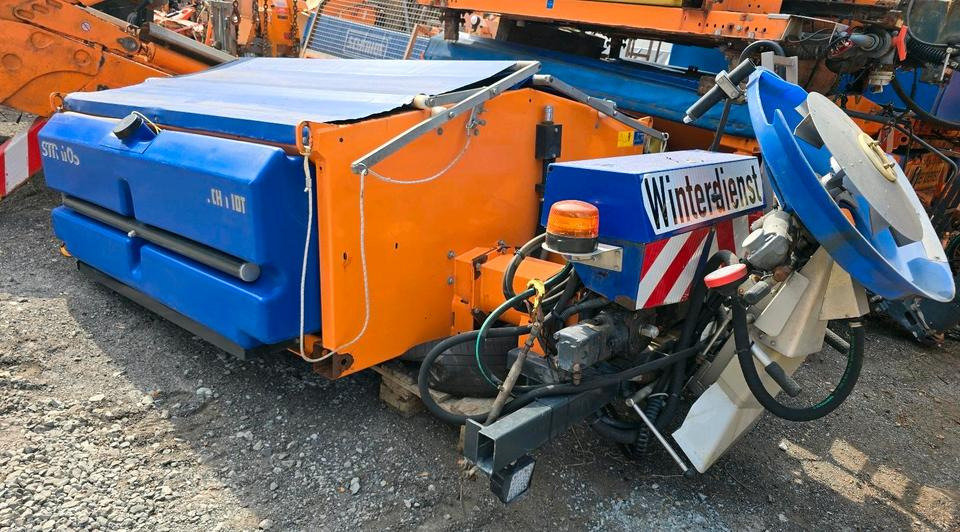 Schmidt Stratos F17L-19 Salzstreuer Streuautomat FS 30 Winterdienst Streusilo für Unimog 405 UGE UGN U 290 300 20 - Liiva-/ Soolajaotur: pilt 1 Schmidt Stratos F17L-19 Salzstreuer Streuautomat FS 30 Winterdienst Streusilo für Unimog 405 UGE UGN U 290 300 20 - Liiva-/ Soolajaotur: pilt 1