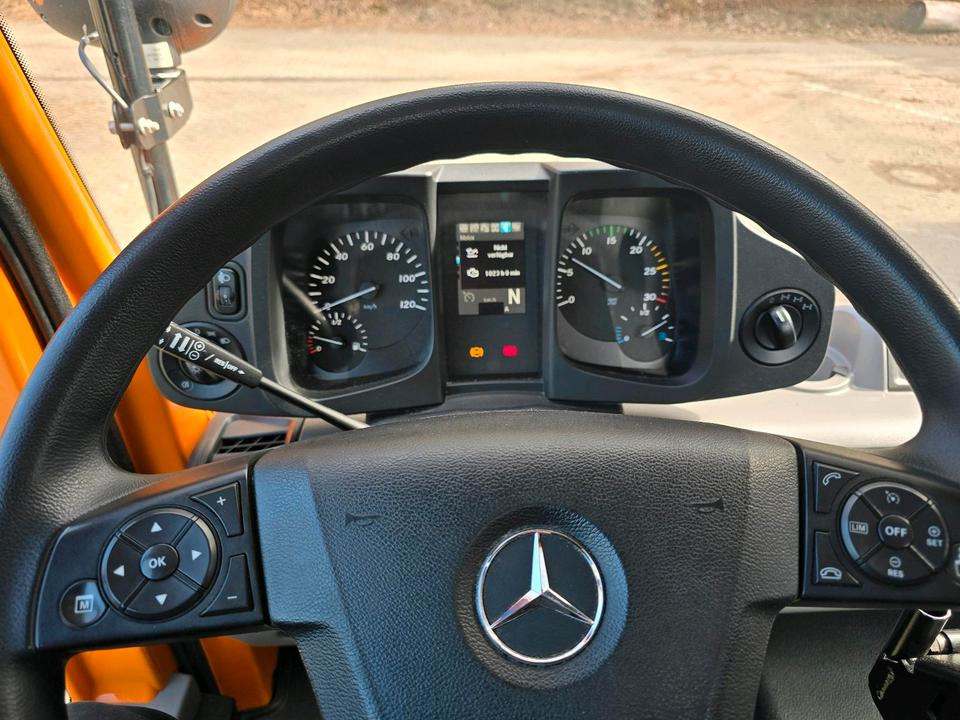 Kallurauto Unimog 218 EAS 14000km Hydrostat Mercedes Benz 405 U 218 219 318 323 427 423: pilt 8