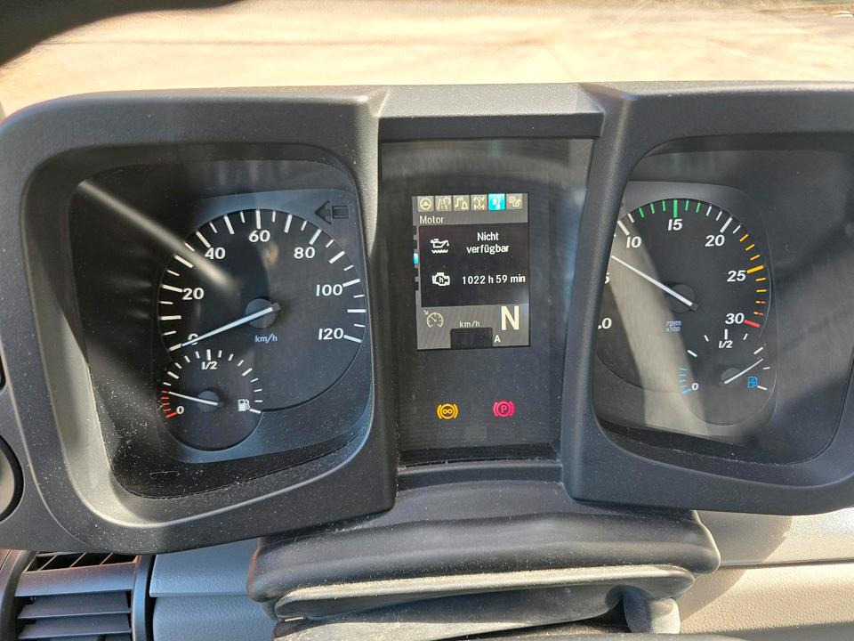 Kallurauto Unimog 218 EAS 14000km Hydrostat Mercedes Benz 405 U 218 219 318 323 427 423: pilt 11