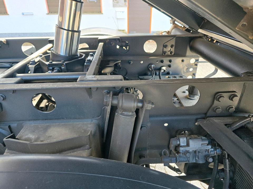 Kallurauto Unimog 218 EAS 14000km Hydrostat Mercedes Benz 405 U 218 219 318 323 427 423: pilt 16