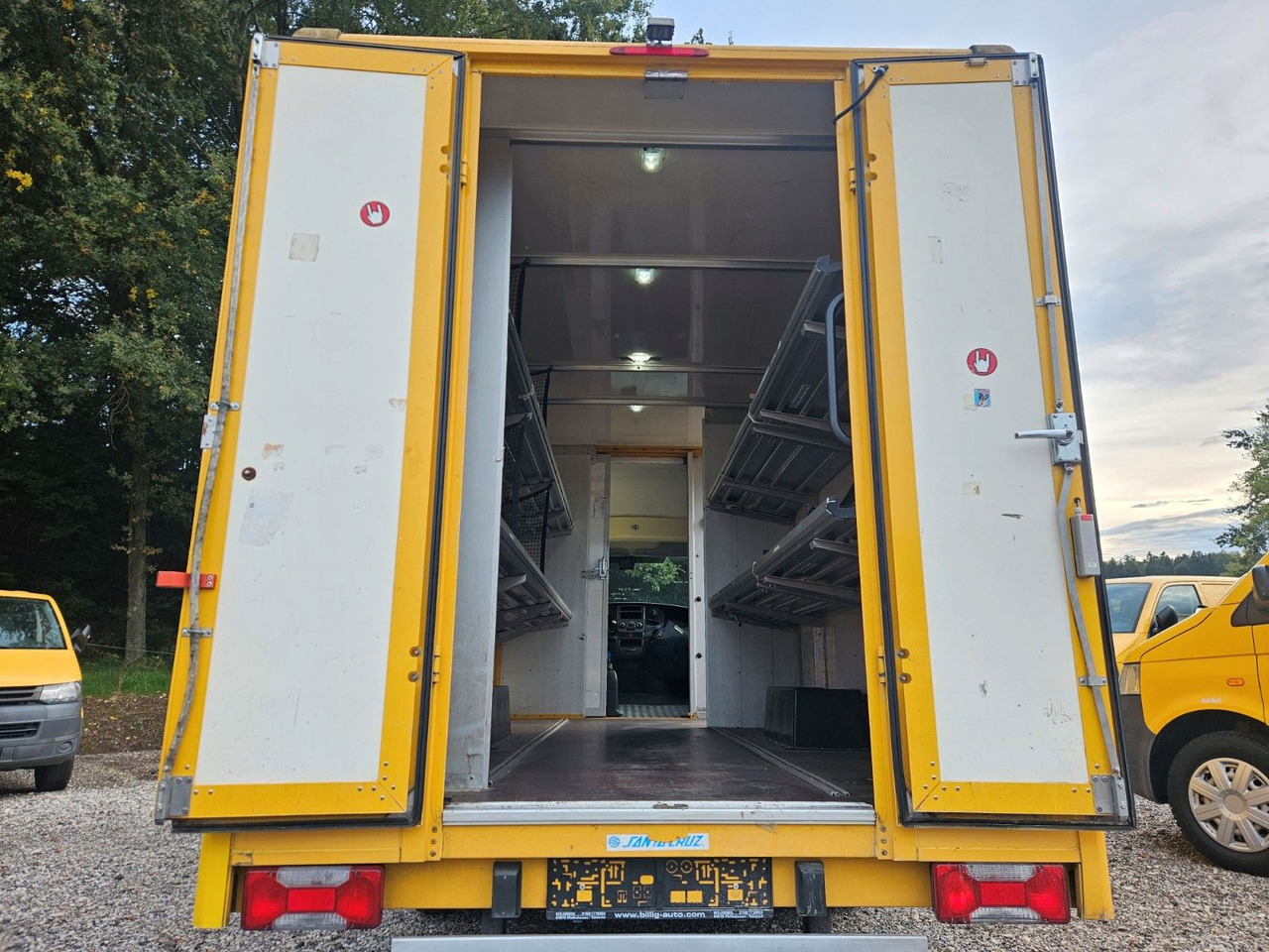 Iveco Daily EURO5 Integralkoffer Koffer Postkoffer - Tarbesõiduk furgoon: pilt 4 Iveco Daily EURO5 Integralkoffer Koffer Postkoffer - Tarbesõiduk furgoon: pilt 4