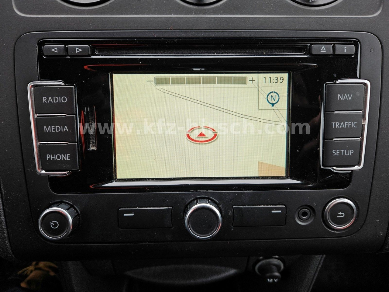 Volkswagen Caddy 2.0TDI Temp Sithz NAVI Bluet. 2xSchiebetür - Auto: pilt 5 Volkswagen Caddy 2.0TDI Temp Sithz NAVI Bluet. 2xSchiebetür - Auto: pilt 5