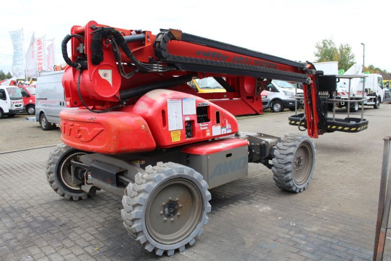 Podnośnik koszowy przegubowo teleskopowy 21 m Niftylift HR21 HYBRID - Liigendpoom: pilt 3 Podnośnik koszowy przegubowo teleskopowy 21 m Niftylift HR21 HYBRID - Liigendpoom: pilt 3