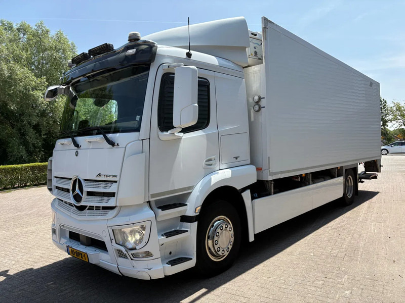 Mercedes-Benz Actros 1836 / SUPRA 950 KOELING / SLEEPCAB / LAADKLEP 2 TON / APK - TUV OKTOBER 2025 / - Külmutiga veoauto: pilt 2 Mercedes-Benz Actros 1836 / SUPRA 950 KOELING / SLEEPCAB / LAADKLEP 2 TON / APK - TUV OKTOBER 2025 / - Külmutiga veoauto: pilt 2