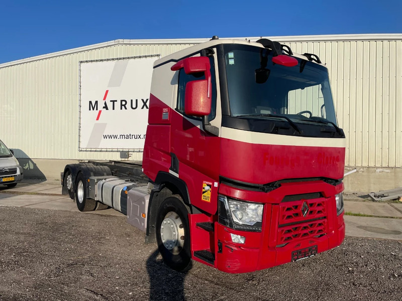 Renault T / 6x2 VOLLEDIG LUCHTGEVEERD / ALU VELGEN / HANDGESCHAKELD / LOW KM / ALU KIPPER 22.5 M3 - Kallurauto: pilt 2 Renault T / 6x2 VOLLEDIG LUCHTGEVEERD / ALU VELGEN / HANDGESCHAKELD / LOW KM / ALU KIPPER 22.5 M3 - Kallurauto: pilt 2