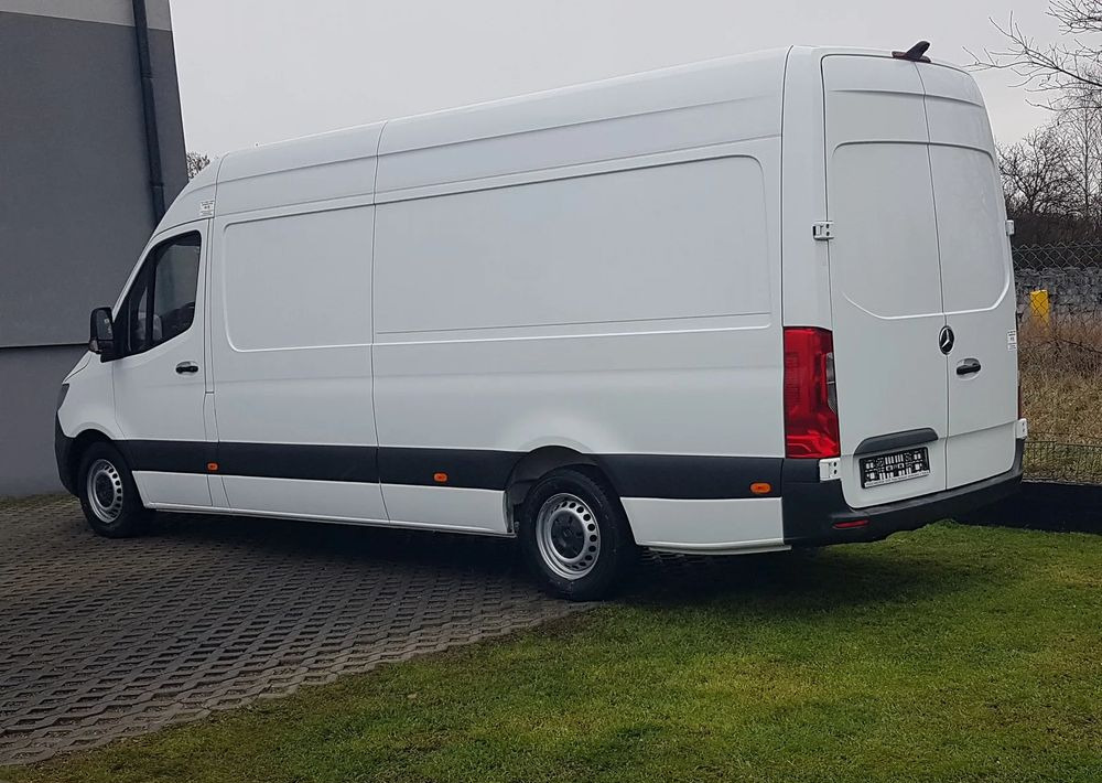 Mercedes-Benz SPRINTER MAXI CHŁODNIA AGREGAT 2 KOMORY GRZANIE IZOTERMA KLIMA 314 CDI MANUAL - Tarbesõiduk külmik: pilt 3 Mercedes-Benz SPRINTER MAXI CHŁODNIA AGREGAT 2 KOMORY GRZANIE IZOTERMA KLIMA 314 CDI MANUAL - Tarbesõiduk külmik: pilt 3
