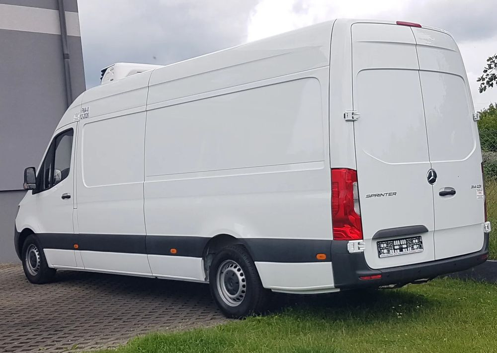 Mercedes-Benz SPRINTER MAXI CHŁODNIA AGREGAT GRZANIE IZOTERMA KLIMA ZASILANIE Z SILNIKA + ELEKTRYCZNE - Tarbesõiduk külmik: pilt 3 Mercedes-Benz SPRINTER MAXI CHŁODNIA AGREGAT GRZANIE IZOTERMA KLIMA ZASILANIE Z SILNIKA + ELEKTRYCZNE - Tarbesõiduk külmik: pilt 3