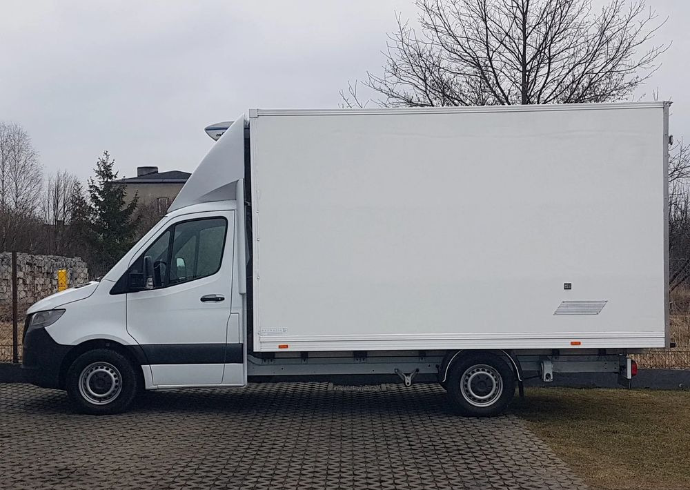 Mercedes-Benz Sprinter CHŁODNIA 8EP IZOTERMA AGREGAT ZANOTTI 4,12x2,15x2,30 KLIMA 314CDI liising Mercedes-Benz Sprinter CHŁODNIA 8EP IZOTERMA AGREGAT ZANOTTI 4,12x2,15x2,30 KLIMA 314CDI: pilt 11
