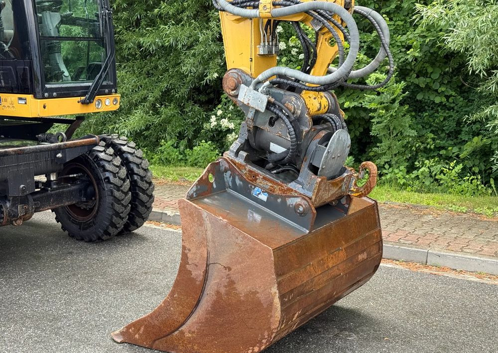 Caterpillar CAT 318 F * Powertilt * Sprowadzony* 9700 MTG * Caterpillar * Stan Perfekcyjny - Ratastel ekskavaator: pilt 3 Caterpillar CAT 318 F * Powertilt * Sprowadzony* 9700 MTG * Caterpillar * Stan Perfekcyjny - Ratastel ekskavaator: pilt 3