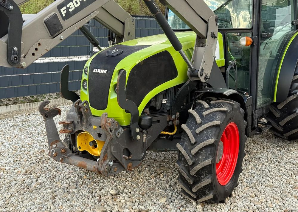 Claas * 240 F NEXOS CLAAS * 4x4 * Sadowniczy * Tur MX F304 * TUZ * Wałek WOM* Ciągnik * Traktor * - Traktor: pilt 3 Claas * 240 F NEXOS CLAAS * 4x4 * Sadowniczy * Tur MX F304 * TUZ * Wałek WOM* Ciągnik * Traktor * - Traktor: pilt 3