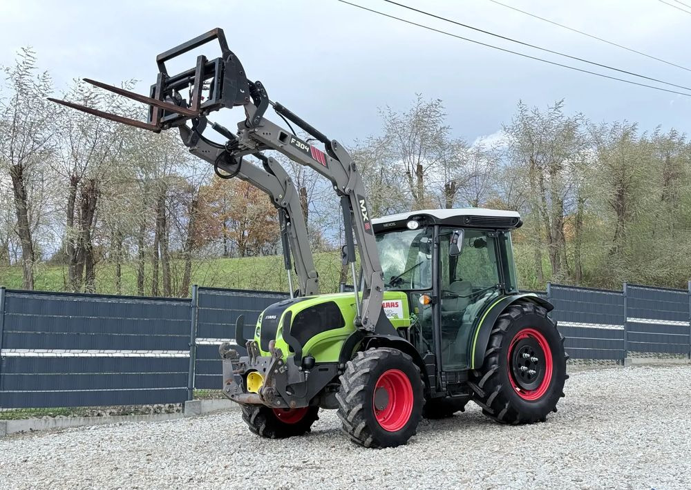Claas * Ciągnik Traktor CLAAS 240 F NEXOS * 4x4 * Sadowniczy * Tur MX F304 * TUZ * Wałek WOM - Traktor: pilt 2 Claas * Ciągnik Traktor CLAAS 240 F NEXOS * 4x4 * Sadowniczy * Tur MX F304 * TUZ * Wałek WOM - Traktor: pilt 2