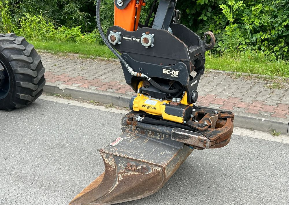 Doosan DOOSAN DX57W *ROTOTILT* 2200 Motogodzin * Jak Nowa * Sprowadzona * Stan Perfekcyjny - Ratastel ekskavaator: pilt 3 Doosan DOOSAN DX57W *ROTOTILT* 2200 Motogodzin * Jak Nowa * Sprowadzona * Stan Perfekcyjny - Ratastel ekskavaator: pilt 3