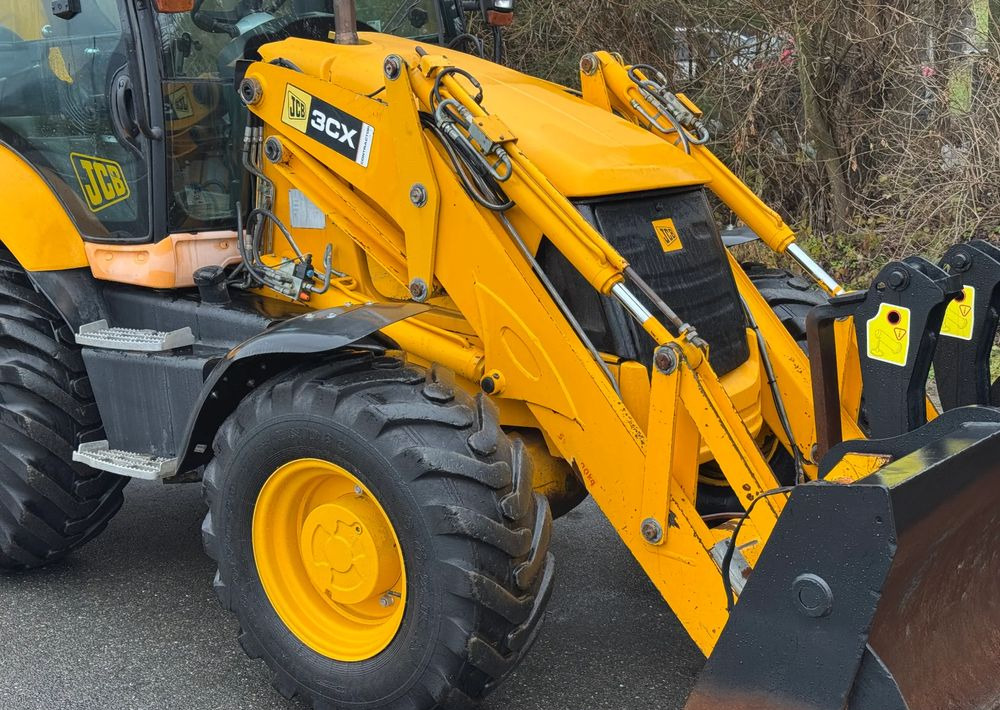 JCB * 3CX * JCB CONTRACTOR * Koparko Ładowarka Bardzo Dobry Stan - Ekskavaator-laadur: pilt 4 JCB * 3CX * JCB CONTRACTOR * Koparko Ładowarka Bardzo Dobry Stan - Ekskavaator-laadur: pilt 4