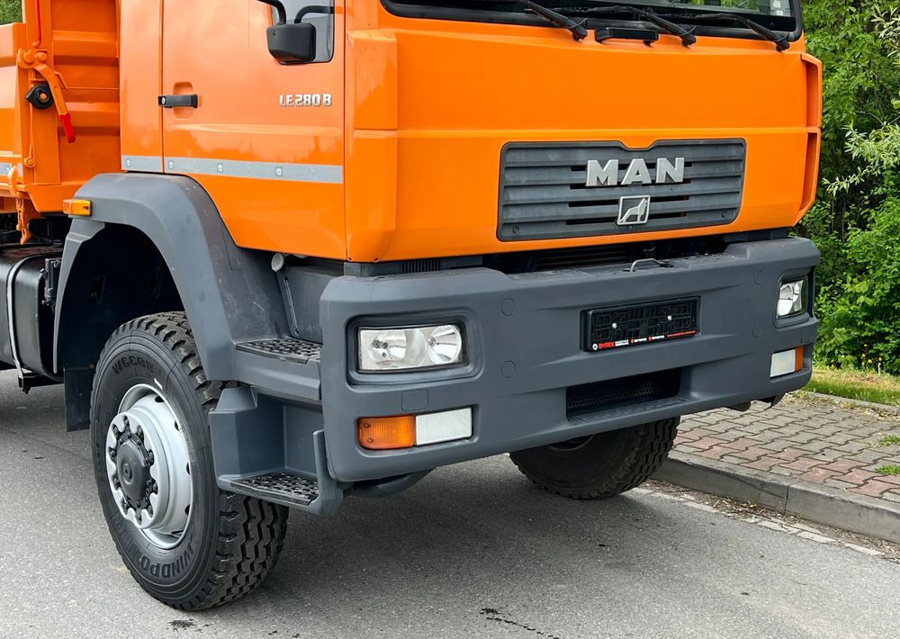 MAN * LE 280 B * MAN * 4x4 * Kiper Wywrotka x3 * Meiller * Sprowadzony * Stan Perfekcyjny * - Kallurauto: pilt 3 MAN * LE 280 B * MAN * 4x4 * Kiper Wywrotka x3 * Meiller * Sprowadzony * Stan Perfekcyjny * - Kallurauto: pilt 3