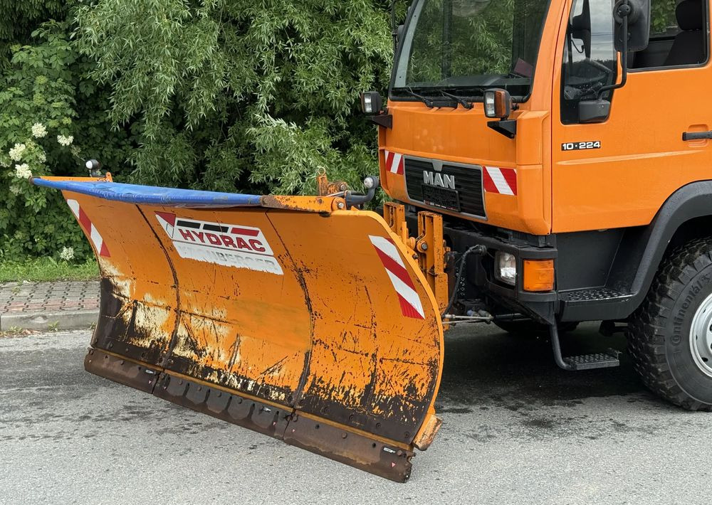 MAN * MAN LE 10.220 *Kiper Wywrotka * 4x4 * Pług Piaskarka * Zimowe Utrzymanie * Sprowadzony * HDS MKG * - Kallurauto: pilt 5 MAN * MAN LE 10.220 *Kiper Wywrotka * 4x4 * Pług Piaskarka * Zimowe Utrzymanie * Sprowadzony * HDS MKG * - Kallurauto: pilt 5