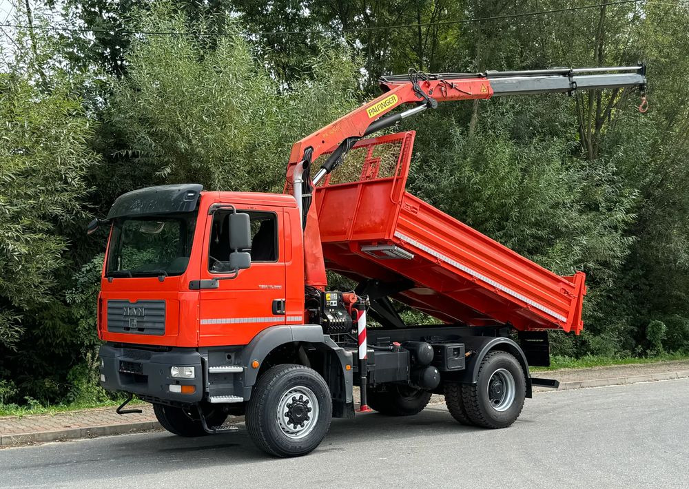 MAN * TGM 18-280 MAN 4x4 HDS Palfinger PK10500 * Kiper Wywrotka * Bardzo Dobry Stan - Kallurauto: pilt 1 MAN * TGM 18-280 MAN 4x4 HDS Palfinger PK10500 * Kiper Wywrotka * Bardzo Dobry Stan - Kallurauto: pilt 1