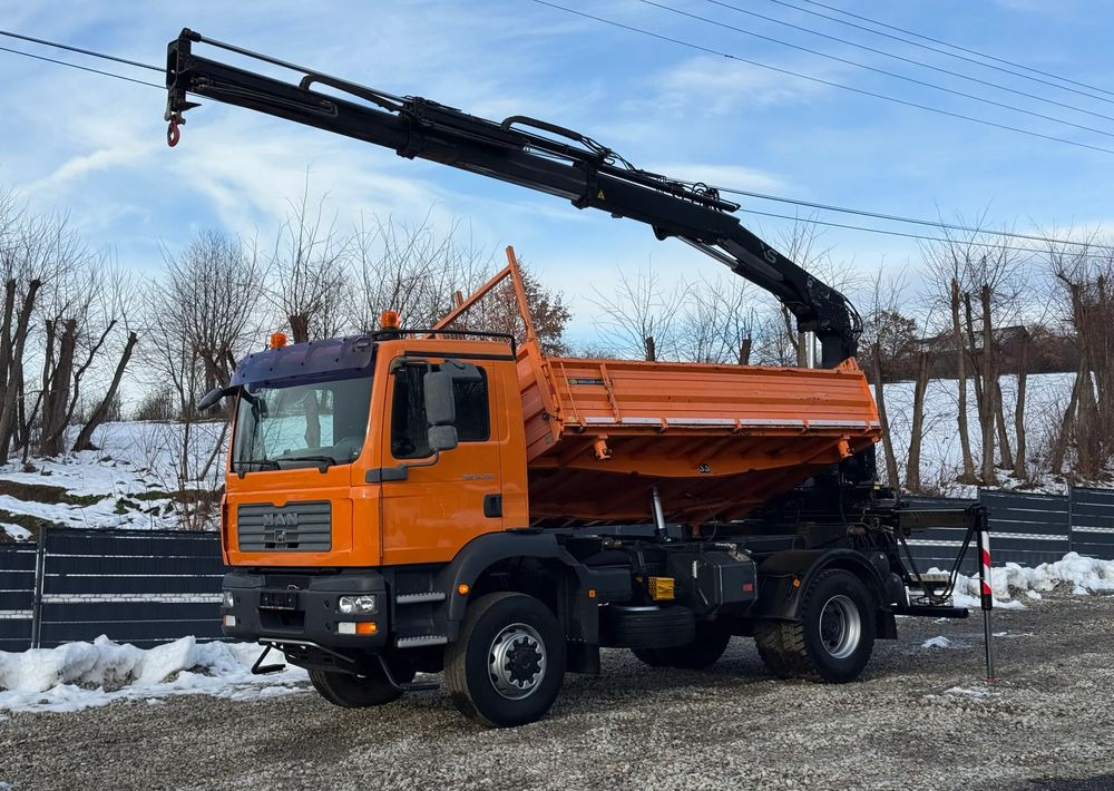 MAN * TGM 18-330 MAN 4x4 HDS Hiab 122 * Kiper Wywrotka * Bardzo Dobry Stan - Kallurauto: pilt 1 MAN * TGM 18-330 MAN 4x4 HDS Hiab 122 * Kiper Wywrotka * Bardzo Dobry Stan - Kallurauto: pilt 1
