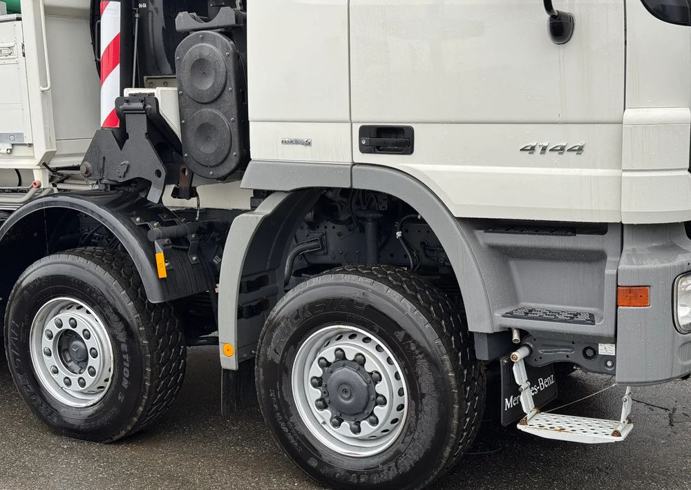 Mercedes-Benz * Mercedes 8x6 Actros 4144 * HDS Palfinger 150002 + FLY JIB PJ 170 * Dźwig * 40 TON * Wyciągarka * 35 Metrów * Kosz * - Madelveok/ Platvormveok, Kraanaga veoauto: pilt 5 Mercedes-Benz * Mercedes 8x6 Actros 4144 * HDS Palfinger 150002 + FLY JIB PJ 170 * Dźwig * 40 TON * Wyciągarka * 35 Metrów * Kosz * - Madelveok/ Platvormveok, Kraanaga veoauto: pilt 5