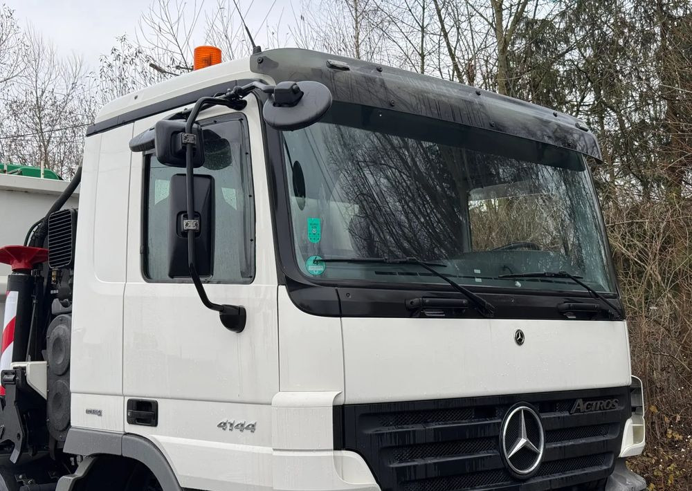 Mercedes-Benz * Mercedes 8x6  Actros 4144 * HDS Palfinger 150002 + FLY JIB PJ 170 * Dźwig * 40 TON * Wyciągarka * 35 Metrów * Kosz * - Kraanaga veoauto: pilt 3 Mercedes-Benz * Mercedes 8x6  Actros 4144 * HDS Palfinger 150002 + FLY JIB PJ 170 * Dźwig * 40 TON * Wyciągarka * 35 Metrów * Kosz * - Kraanaga veoauto: pilt 3