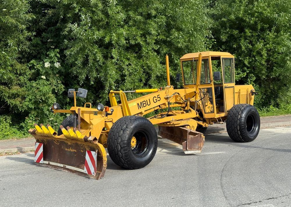 O&K * Równiarka * MBU G50 * Sprowadzona * 2 Osie * 4x4 * Maszyna Drogowa - Rullija: pilt 1 O&K * Równiarka * MBU G50 * Sprowadzona * 2 Osie * 4x4 * Maszyna Drogowa - Rullija: pilt 1