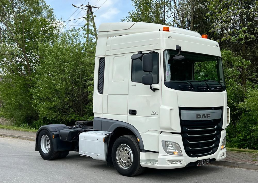 DAF * DAF XF 106 * SPROWADZONY * SUPER STAN CIĄGNIK SIODŁOWY Euro 6 - Sadulveok: pilt 1 DAF * DAF XF 106 * SPROWADZONY * SUPER STAN CIĄGNIK SIODŁOWY Euro 6 - Sadulveok: pilt 1
