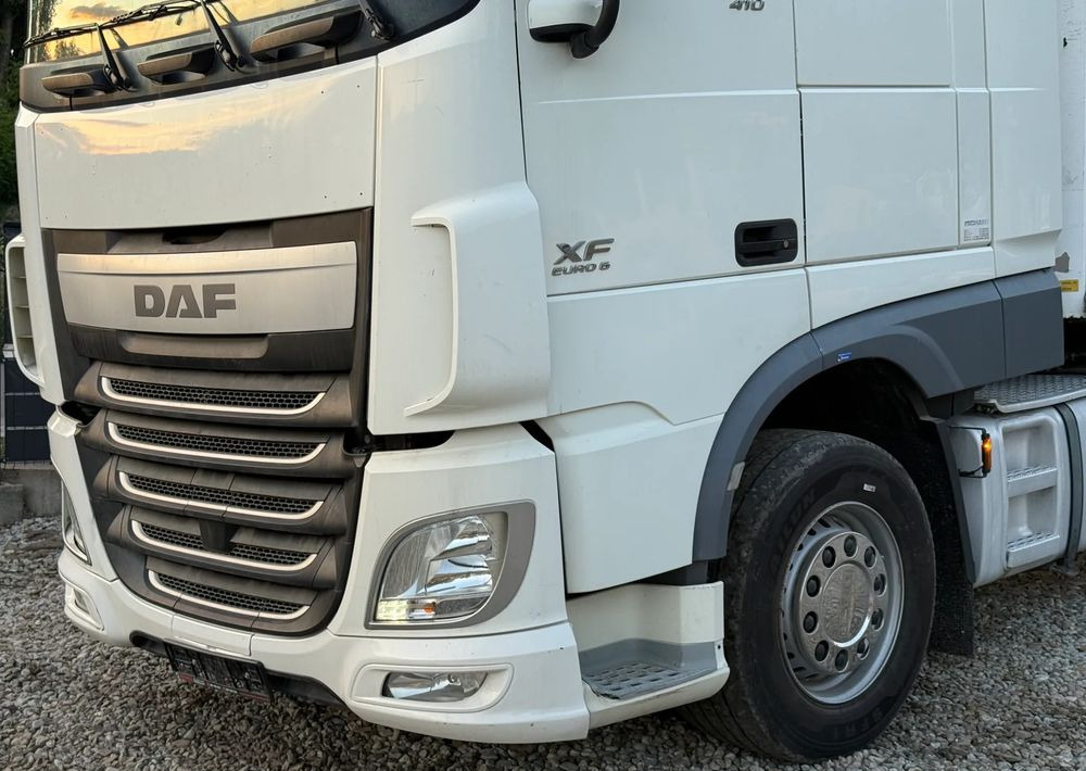 DAF * Zestaw * DAF 106 Euro 6 + Naczepa Krone * Bardzo Dobry Stan - Sadulveok, Tentpoolhaagis: pilt 2 DAF * Zestaw * DAF 106 Euro 6 + Naczepa Krone * Bardzo Dobry Stan - Sadulveok, Tentpoolhaagis: pilt 2