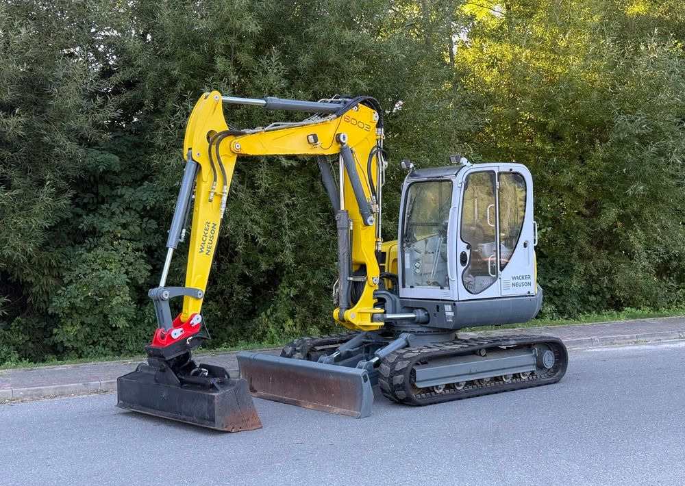 Wacker Neuson * Sprowadzona * Wacker Neuson 8003 * 3 x Ramiona * Bardzo Dobry Stan - Lintekskavaator: pilt 1 Wacker Neuson * Sprowadzona * Wacker Neuson 8003 * 3 x Ramiona * Bardzo Dobry Stan - Lintekskavaator: pilt 1