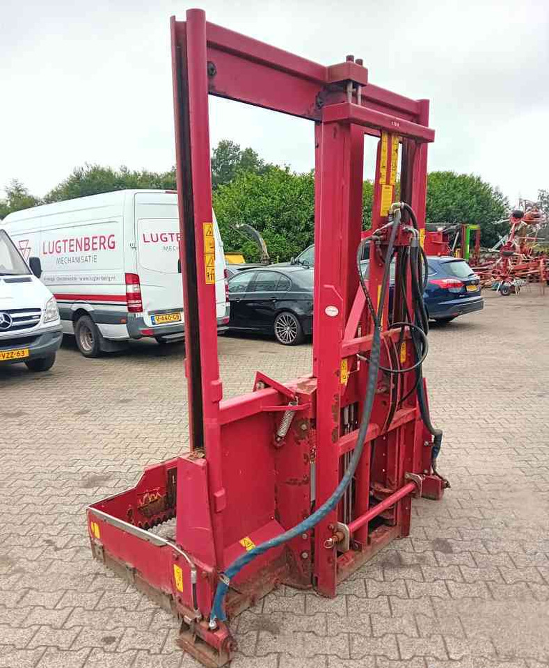 BVL Megastar 170 kuilvoersnijder met lift - Siloseadmed: pilt 4 BVL Megastar 170 kuilvoersnijder met lift - Siloseadmed: pilt 4