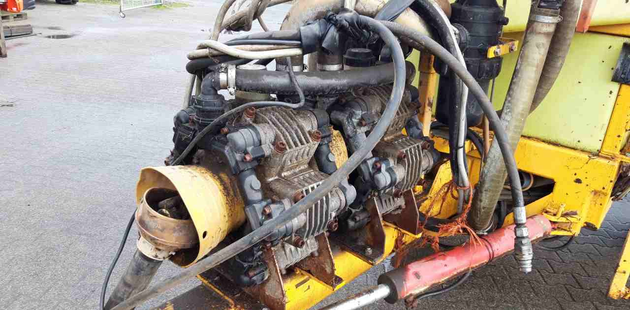 Dubex Vector 33 m. 3200 l. veldspuiten - Järelveetav pritsija: pilt 5 Dubex Vector 33 m. 3200 l. veldspuiten - Järelveetav pritsija: pilt 5