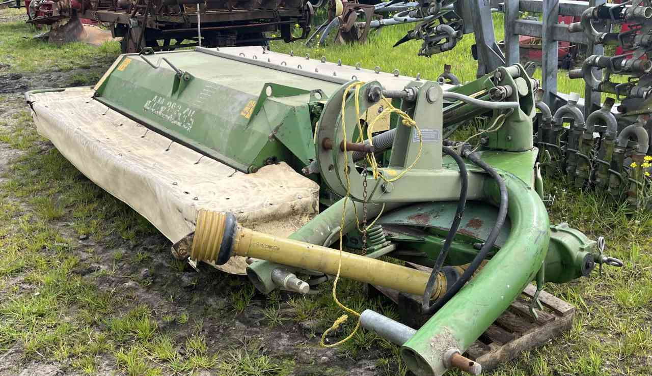 Krone AM283 CV schijvenmaaier Hooibouwmachines. - Niiduk: pilt 2 Krone AM283 CV schijvenmaaier Hooibouwmachines. - Niiduk: pilt 2
