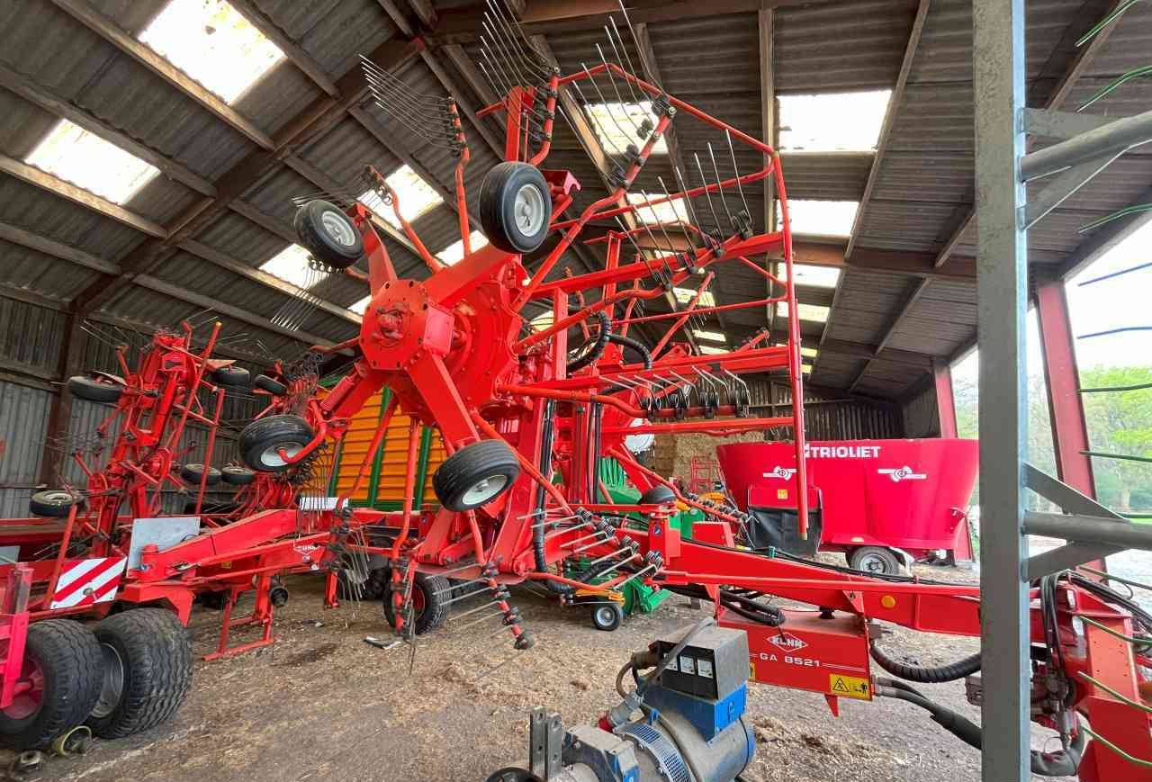 Kuhn GA 8521 zwadhark zwiller rugger rake weidebouwmachines - Kaarutaja/ Reha: pilt 2 Kuhn GA 8521 zwadhark zwiller rugger rake weidebouwmachines - Kaarutaja/ Reha: pilt 2