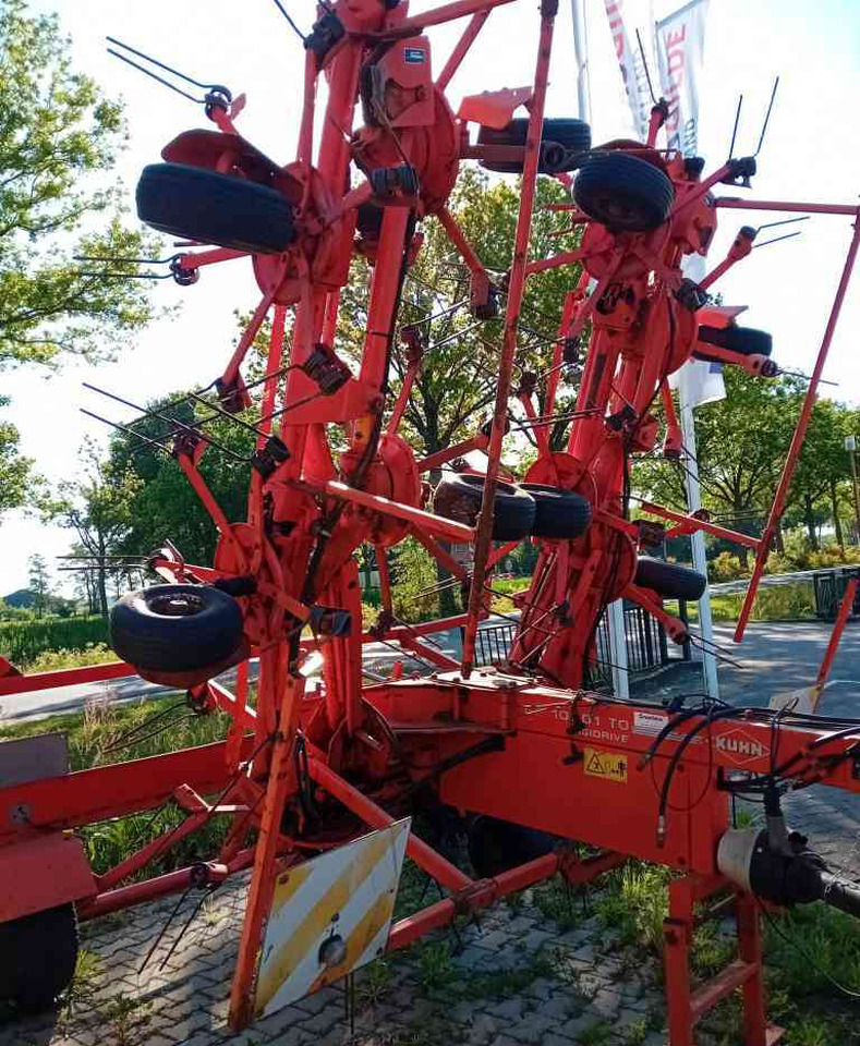 Kuhn GF10601TO schudder, weidebouwmachines - Kaarutaja/ Reha: pilt 4 Kuhn GF10601TO schudder, weidebouwmachines - Kaarutaja/ Reha: pilt 4