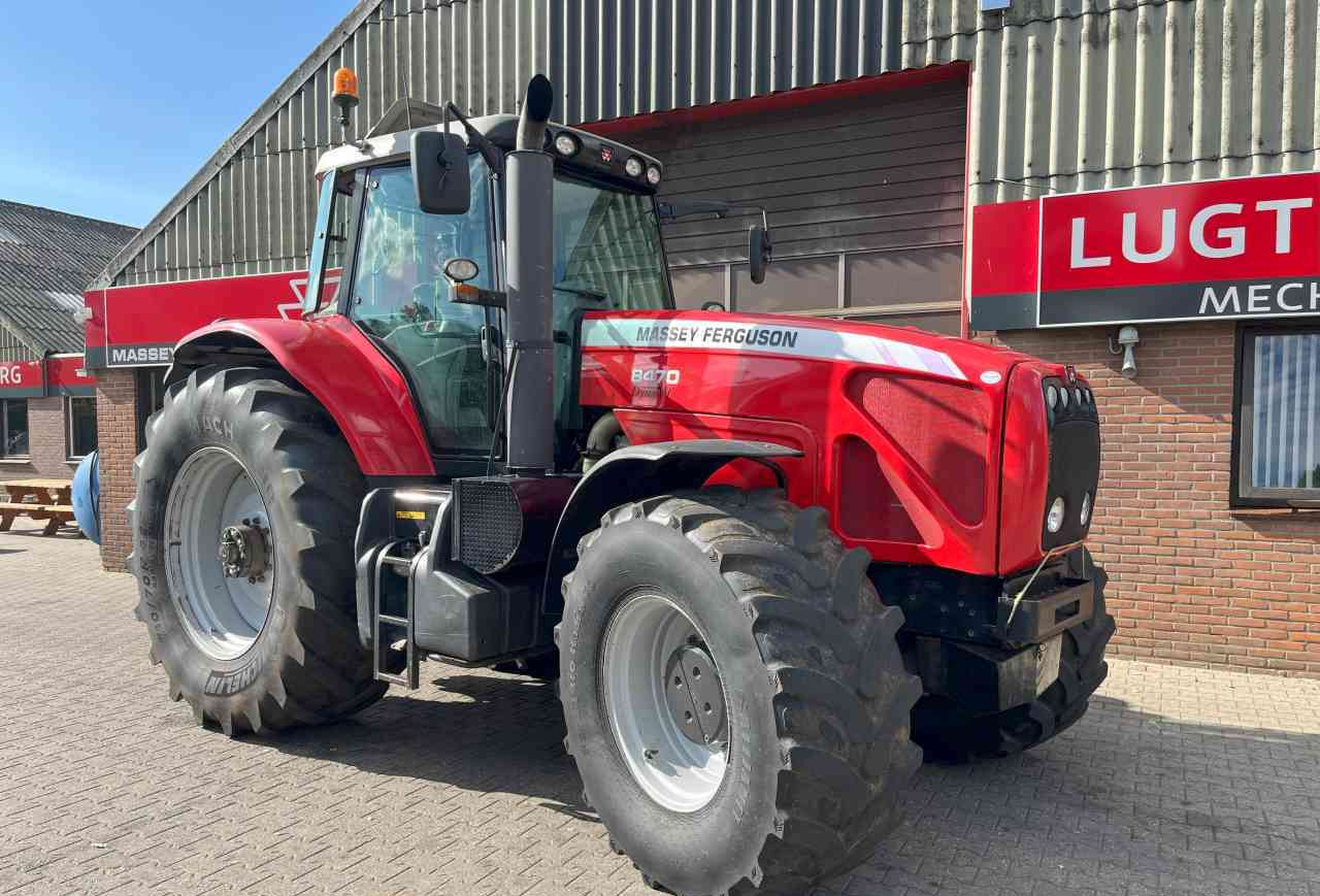 Massey Ferguson 8470 Dyna-VT Tractoren - Traktor: pilt 2 Massey Ferguson 8470 Dyna-VT Tractoren - Traktor: pilt 2