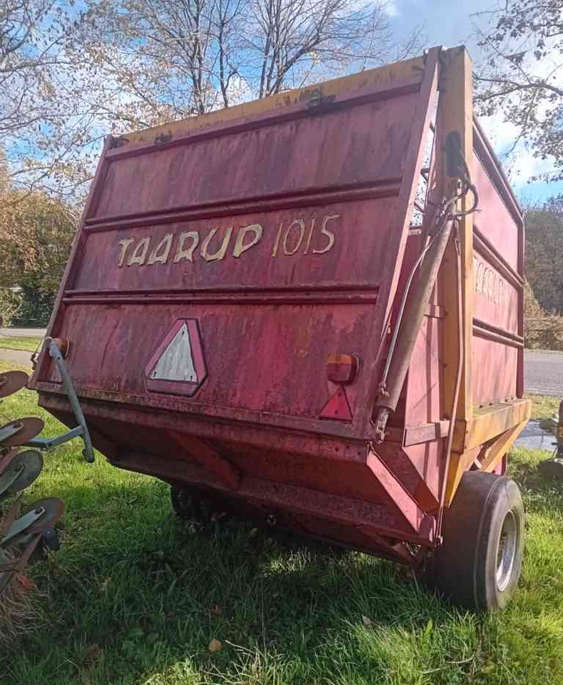 Taarup 1015 *Verkocht/sold* - Iselaadiv vanker: pilt 3 Taarup 1015 *Verkocht/sold* - Iselaadiv vanker: pilt 3