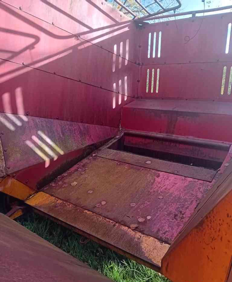 Taarup 1015 *Verkocht/sold* - Iselaadiv vanker: pilt 4 Taarup 1015 *Verkocht/sold* - Iselaadiv vanker: pilt 4