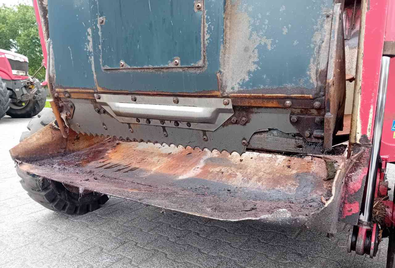 Trioliet Gigant 900 voermengwagen - Söödasegamisvanker: pilt 4 Trioliet Gigant 900 voermengwagen - Söödasegamisvanker: pilt 4