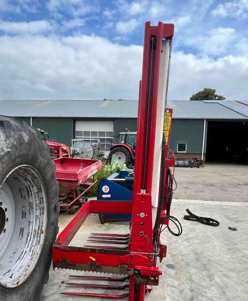 Trioliet TU195 Kuilvoersnijder kuilsnijder voermachines - Siloseadmed: pilt 4 Trioliet TU195 Kuilvoersnijder kuilsnijder voermachines - Siloseadmed: pilt 4