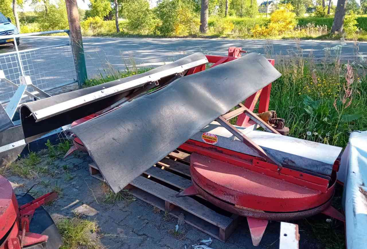 Vliebo VLK1100 kuilverdeler - Kõrrepurustaja: pilt 3 Vliebo VLK1100 kuilverdeler - Kõrrepurustaja: pilt 3