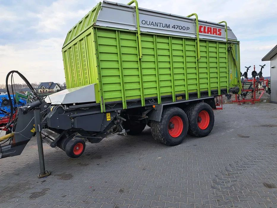 Claas Qantum 4700 P przyczepa samozbierająca - Iselaadiv vanker: pilt 1 Claas Qantum 4700 P przyczepa samozbierająca - Iselaadiv vanker: pilt 1